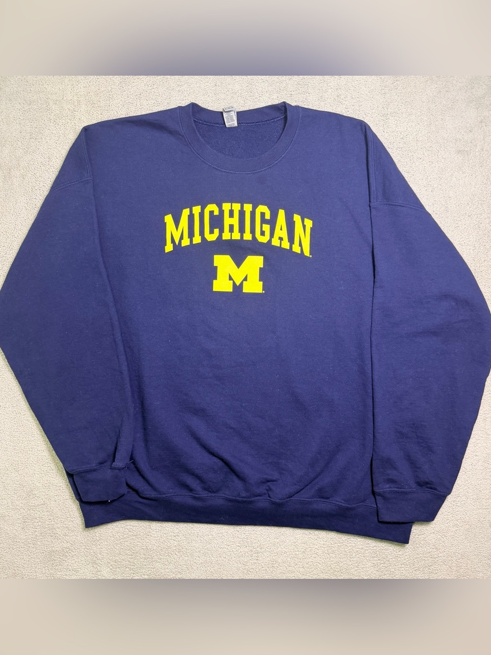 University Of Michigan Wolverines Sweatshirt Men’s 3XL Navy Blue Crewneck Gildan